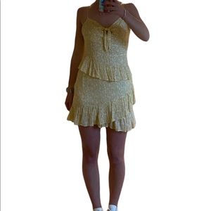 Skylar+Madison Size Medium Yellow Dress